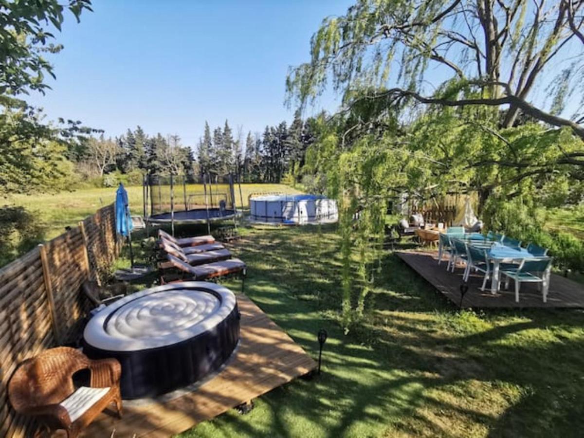 Mas de Férigoulet -La Rose des Vents& Univers enfants Lou Pitchoun Orgon Exterior foto